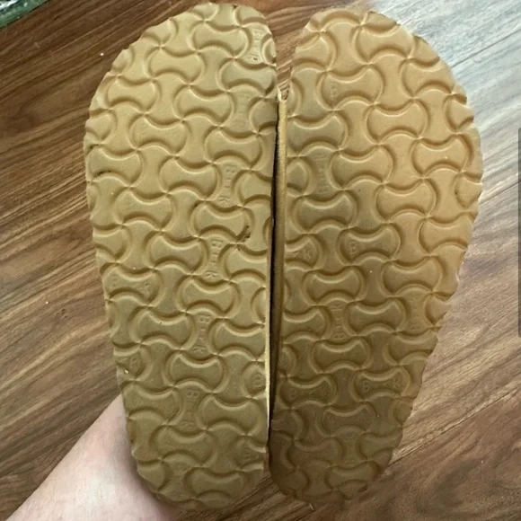 Birkenstock Women’s Suede Arizona Soft Footbed Sz 38 Buttercream Yellow - Picture 4 of 6